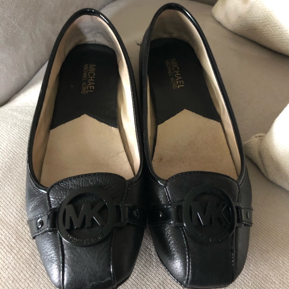 Women’s Michael Kors leather flats